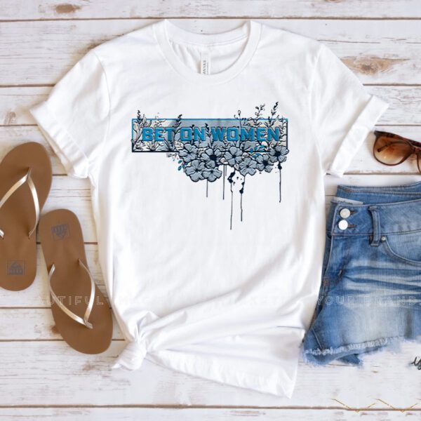 Bet On Women Floral T-Shirts