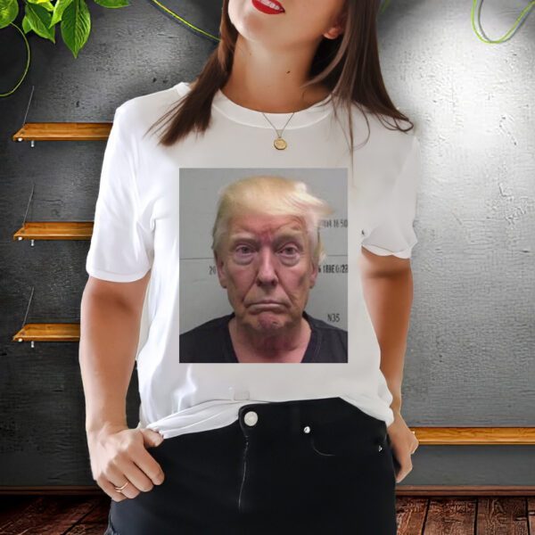 Donald Trump Mugshot Fulton County Jail t-Shirt