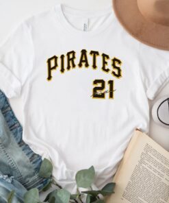 Mitchell & Ness Roberto Clemente Pirates Dugout TShirt