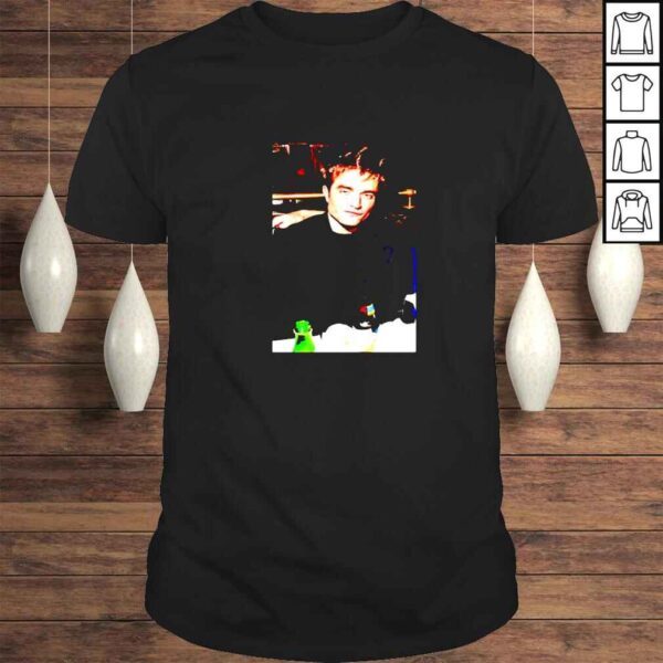 Robert Pattinson smile shirt