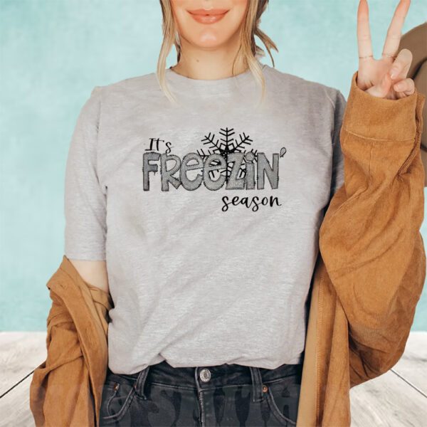 Women’S Casual Freezin’ Season Printed Long Sleeve Sweat T-Shirts