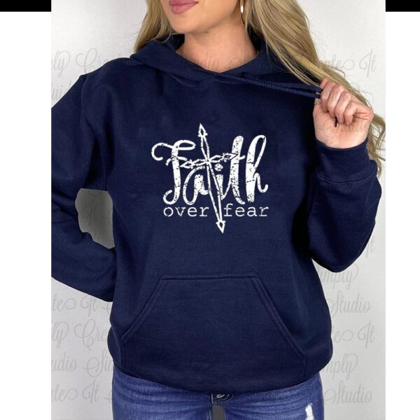 Faith Over Fear Printed Crewneck Sweatshirt Shirt