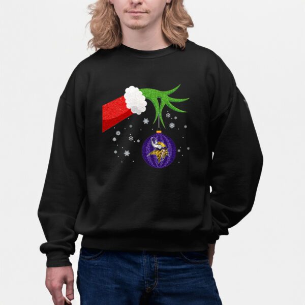 The Grinch Christmas Ornament Minnesota Vikings Sweat Shirtss