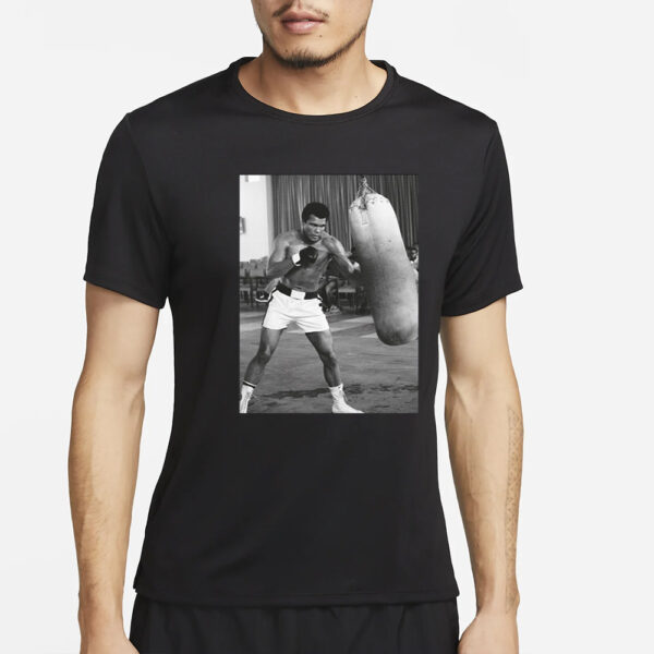 Derrick Nnadi Muhammad Ali Punching Bag T-Shirt4