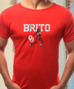 OKLAHOMA SOFTBALL ALYSSA BRITO SLUGGER SWING T-SHIRTS