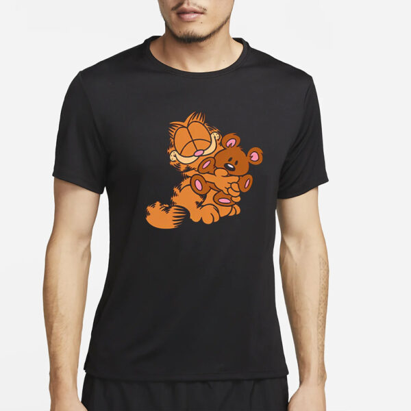 Ranbalt Wearing Garfield Hug Teddy Bear T-Shirt4