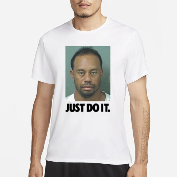 Tiger Woods Just Do It T-Shirt3